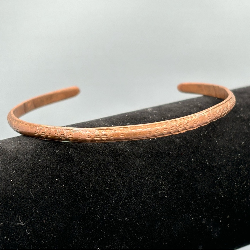 Textured Copper Bangle Bracelet - image 3